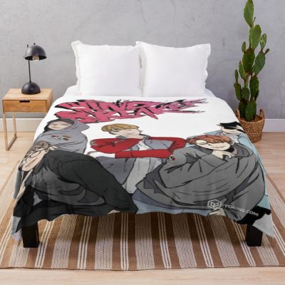 Wind Breaker Silent Dash Throw Blanket